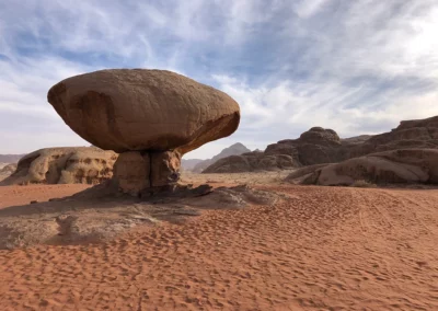 wadi rum happy mushroom desert tour